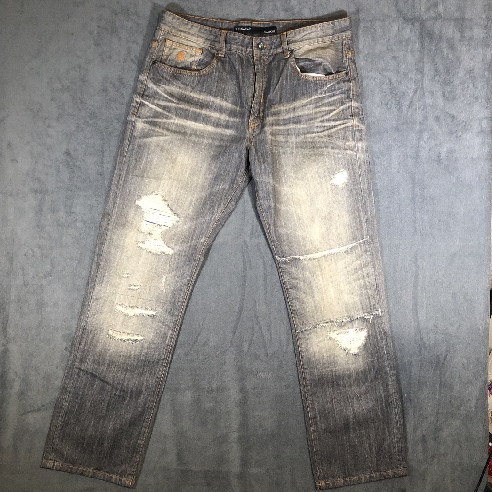 Rocawear Jeans Mens 36 Blue Classic Fit Distressed Denim Relaxed Preowned Rocawear Jeans Mens 36 Blue Classic Fit Distressed Denim Relaxed Preowned